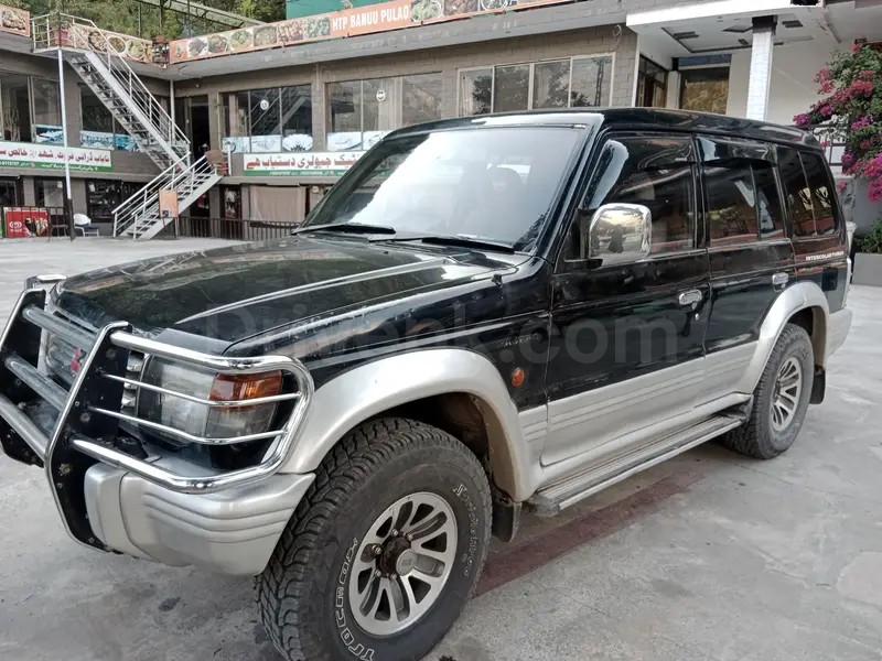 Mitsubishi Pajero 1993