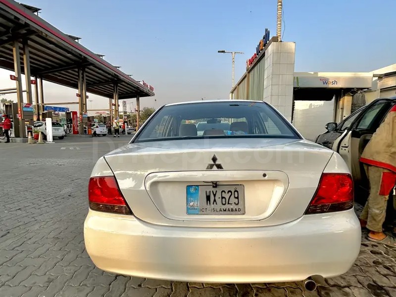 Mitsubishi Lancer 2006