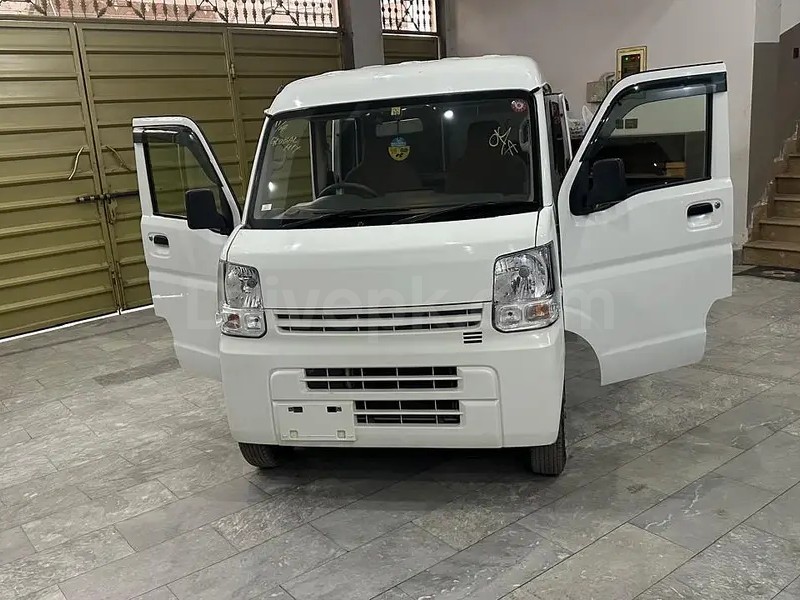 Mitsubishi Minicab Bravo 2020