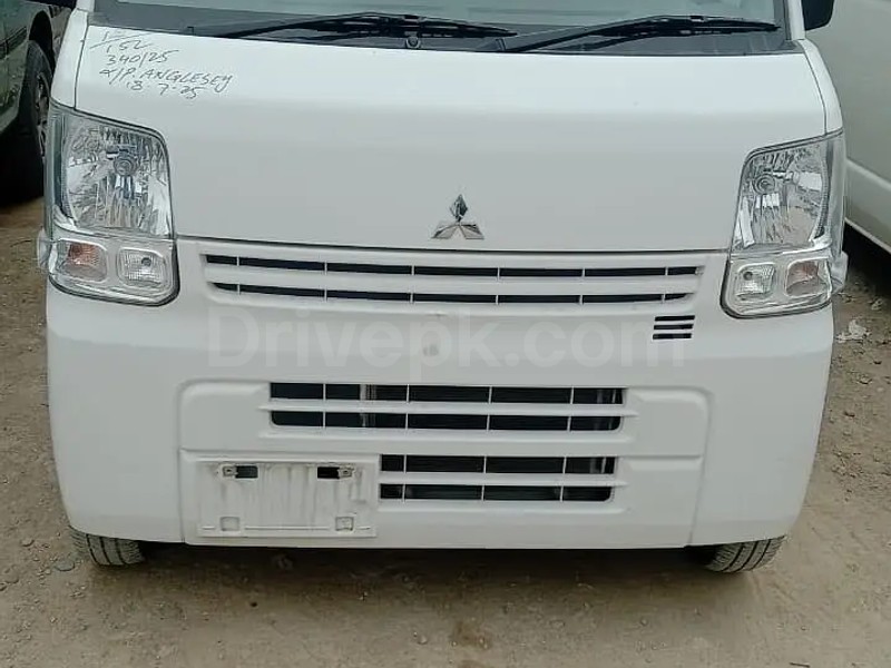 Mitsubishi Minicab Bravo 2022