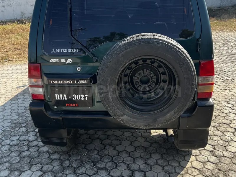 Mitsubishi Pajero 1995
