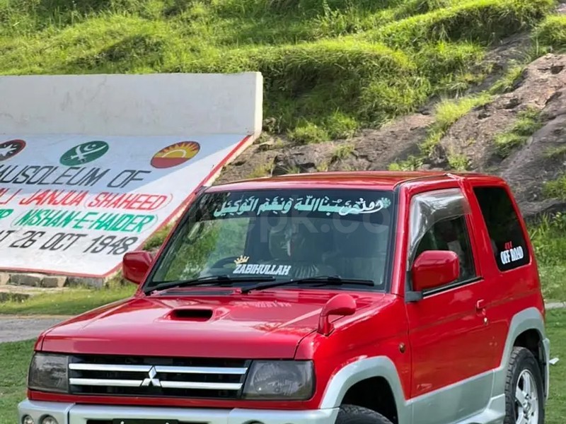 Mitsubishi Pajero Mini 2008