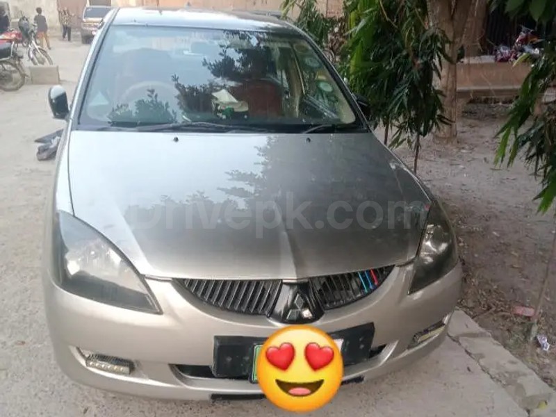 Mitsubishi Lancer 2005