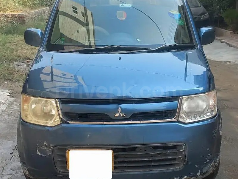 Mitsubishi Ek Wagon 2012