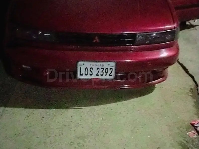 Mitsubishi Lancer 1990