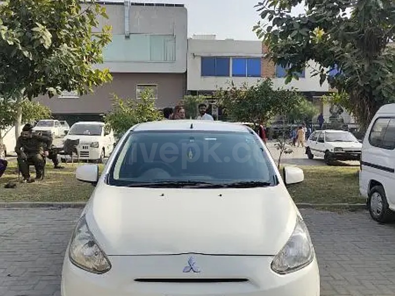 Mitsubishi Mirage 2014