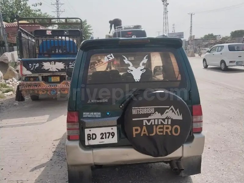 Mitsubishi Pajero 2006