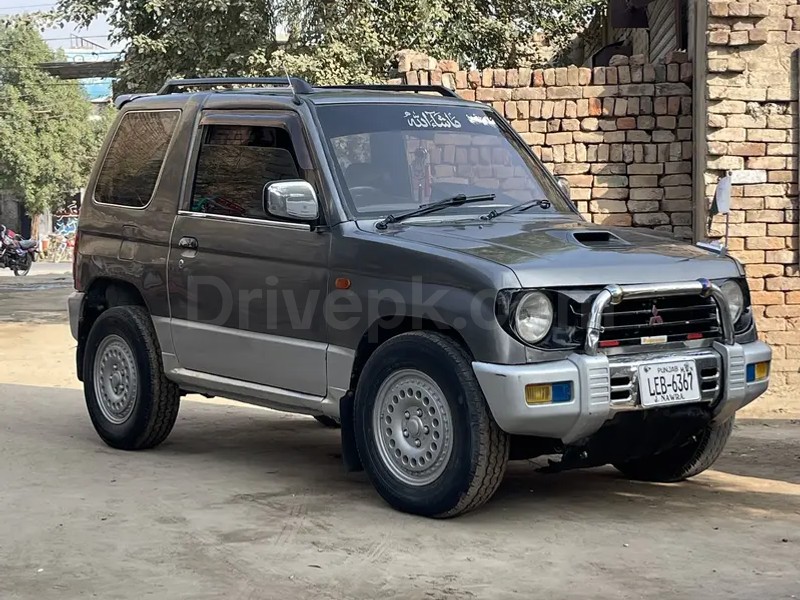 Mitsubishi Pajero Mini 1997