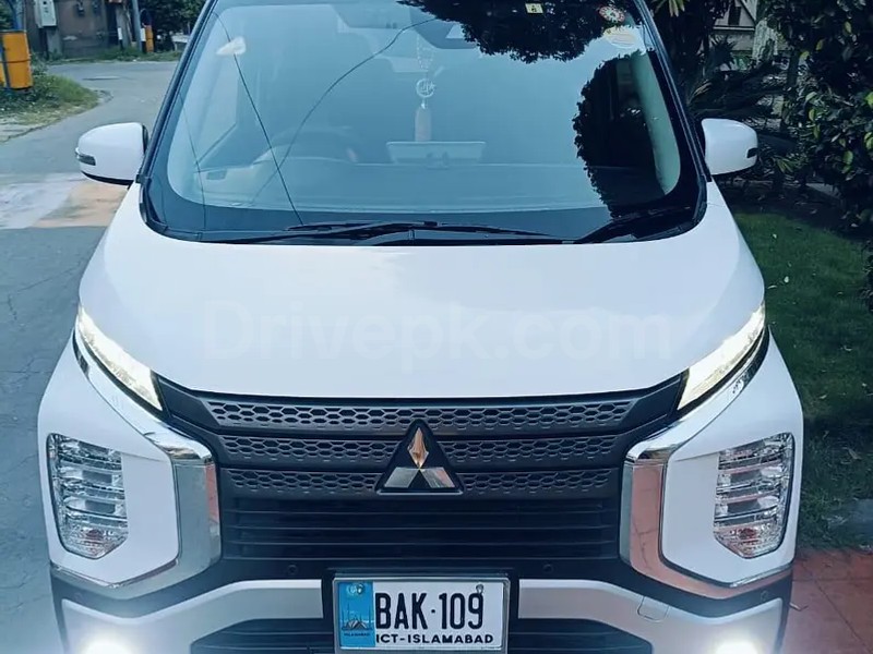 Mitsubishi Ek X 2019