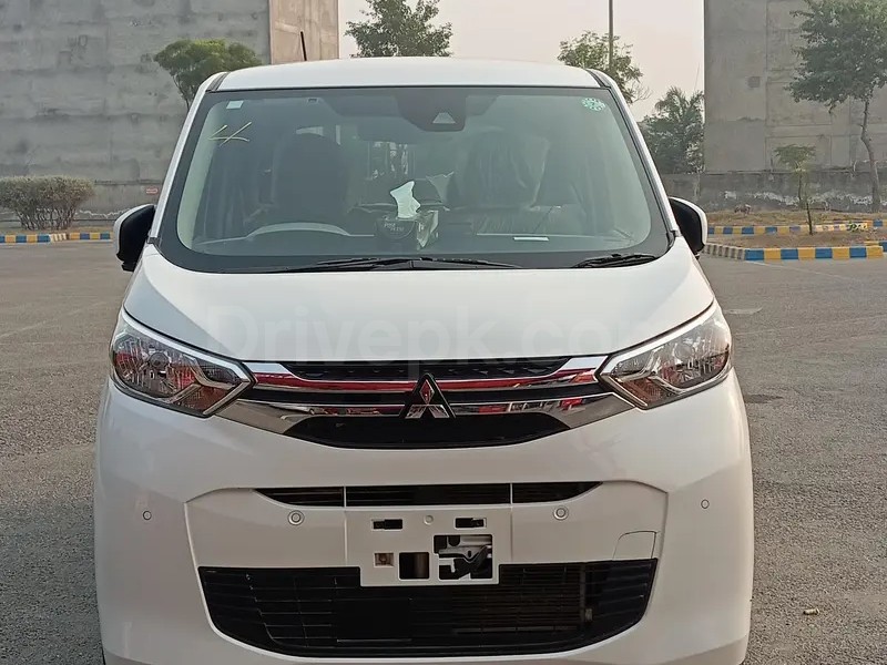 Mitsubishi Ek Wagon 2023