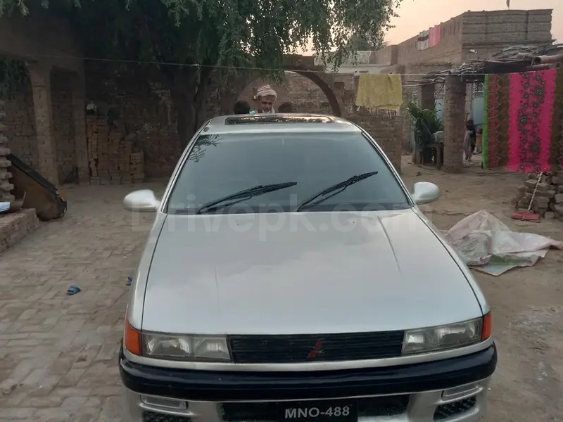 Mitsubishi Lancer 1991