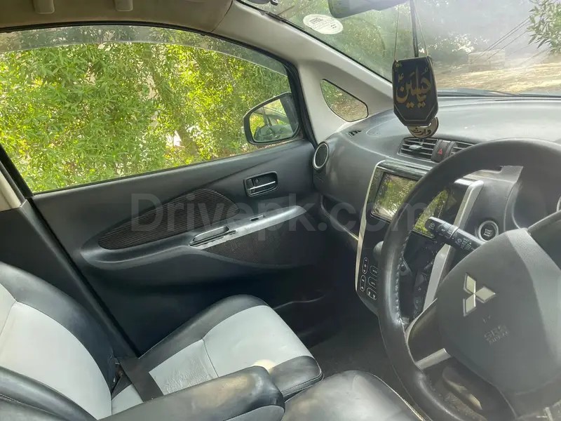 Mitsubishi EK Custom 2014