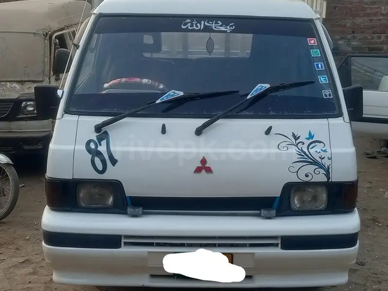 Mitsubishi L300 1993