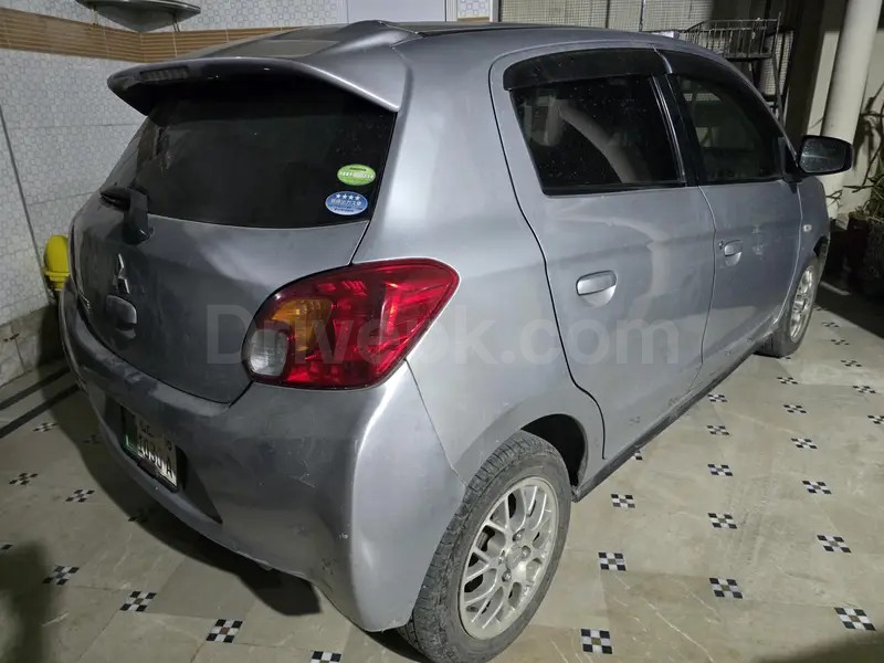 Mitsubishi Mirage 2016