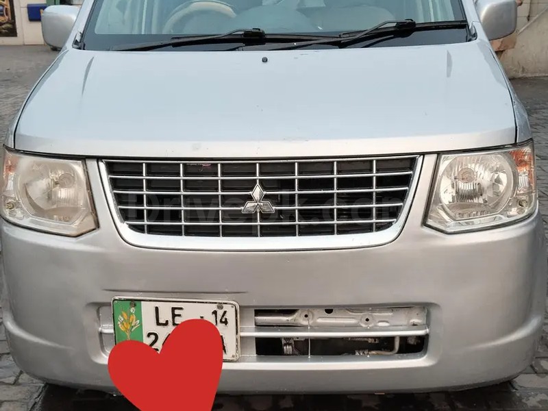 Mitsubishi Ek Wagon 2011
