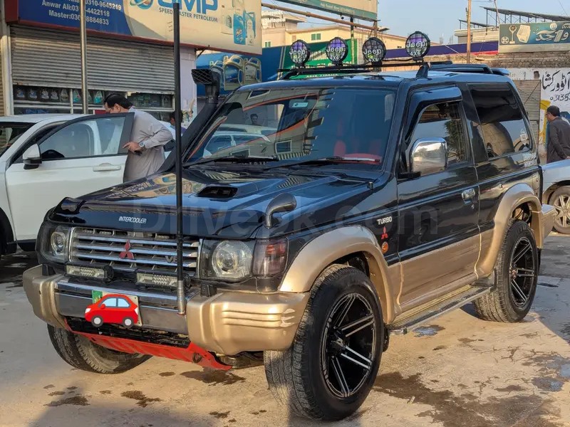 Mitsubishi Pajero 1994