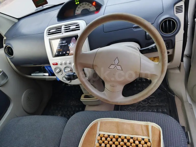 Mitsubishi Ek Wagon 2016