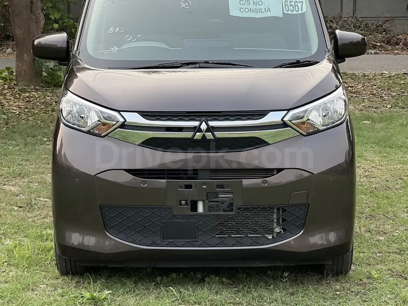 Mitsubishi Ek Wagon 2022