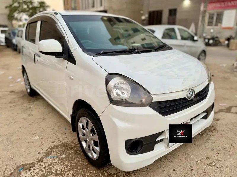 Daihatsu Mira 2014