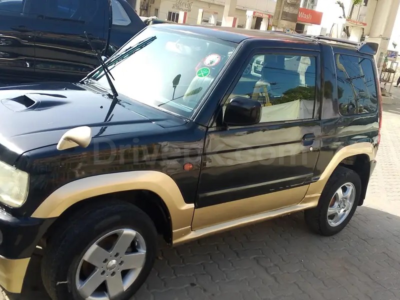 Mitsubishi Pajero Mini 1999