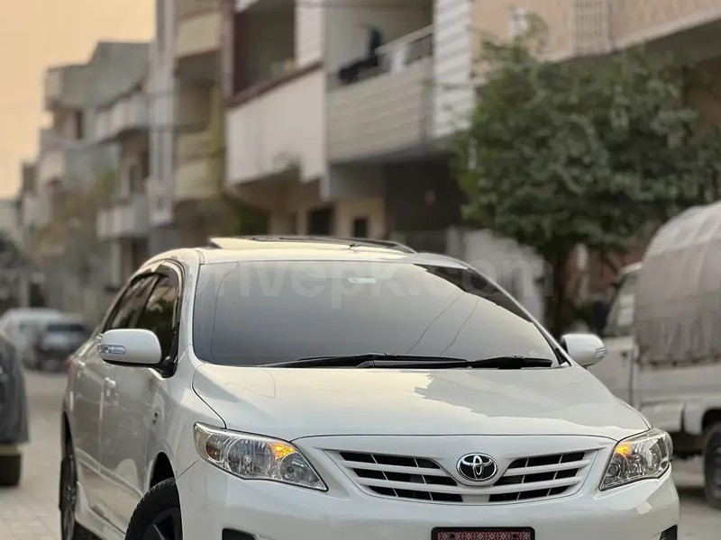 Toyota Corolla Altis 2011
