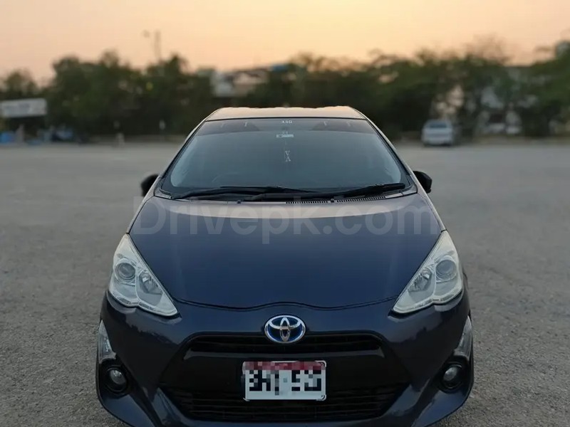 Toyota Aqua 2015