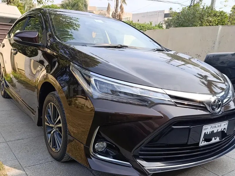 Toyota Altis Grande 2021