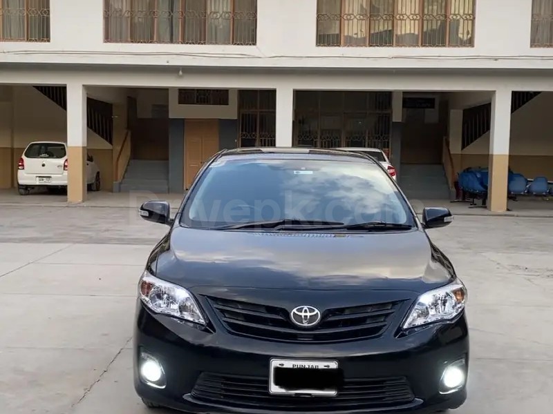 Toyota Corolla Altis 2012