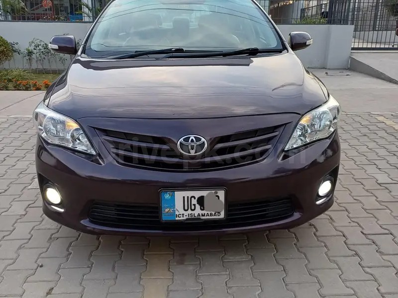 Toyota Corolla Altis 2012
