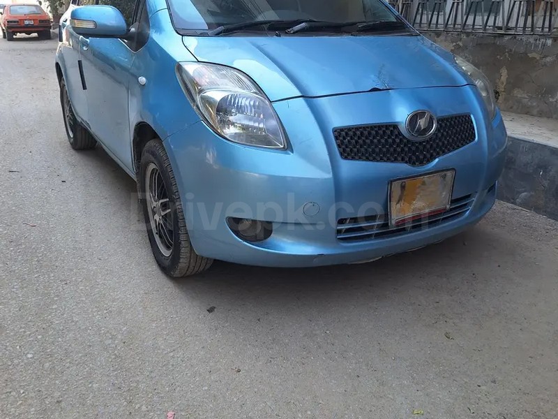 Toyota Vitz 2006