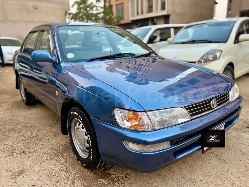 Toyota Corolla XE 2001