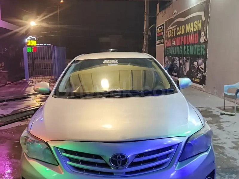 Toyota Corolla Altis 2011