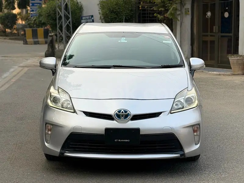 Toyota Prius 2014