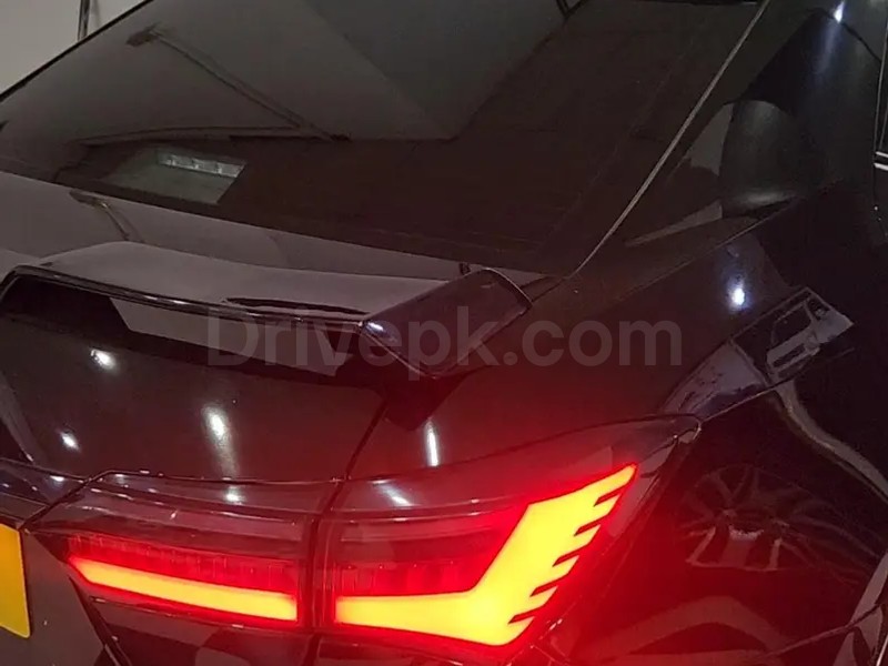 Toyota Altis Grande 2023