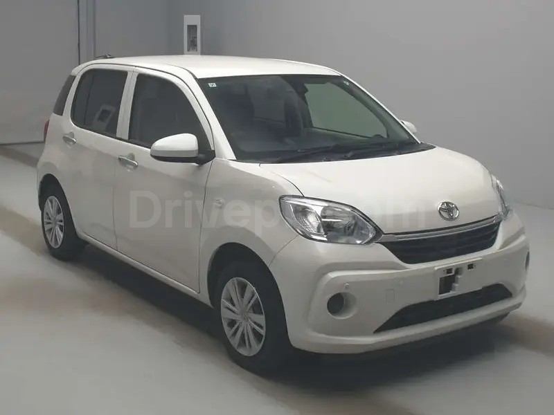 Toyota Passo 2022