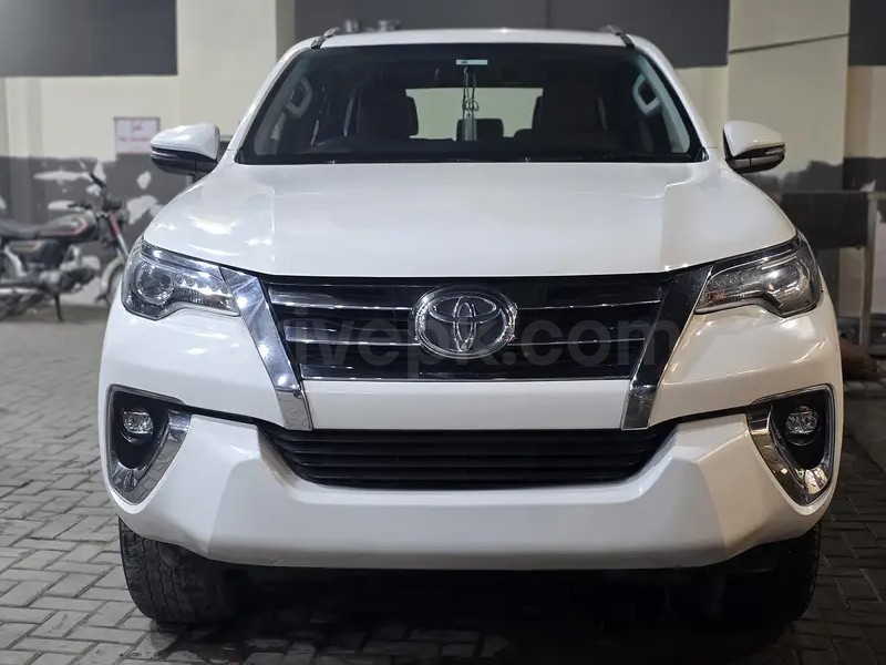 Toyota Fortuner 2021