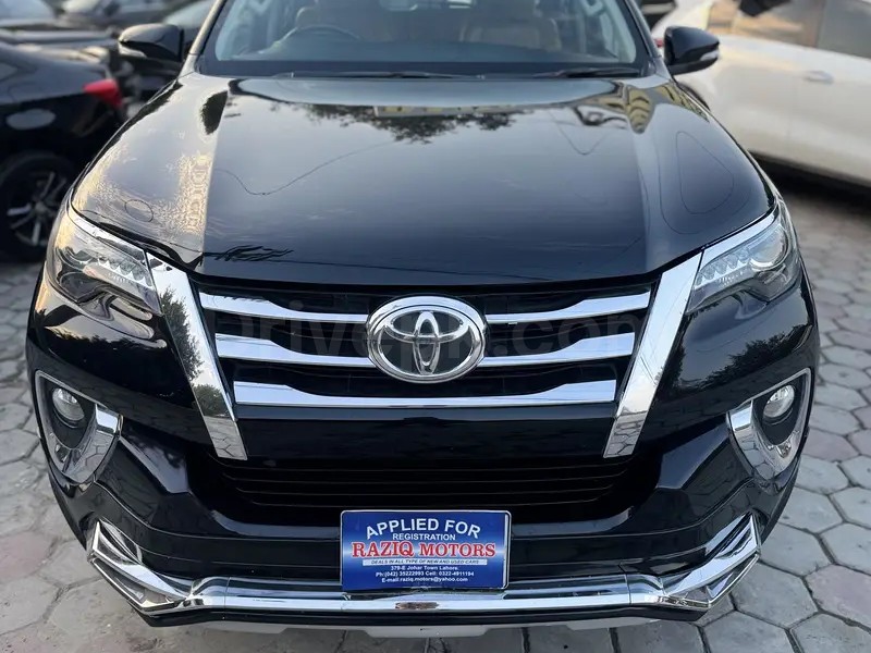 Toyota Fortuner V 2017