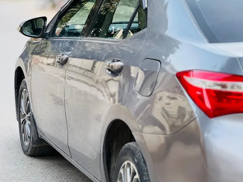 Toyota Corolla Altis 2014