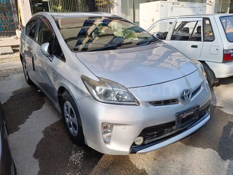 Toyota Prius 2014