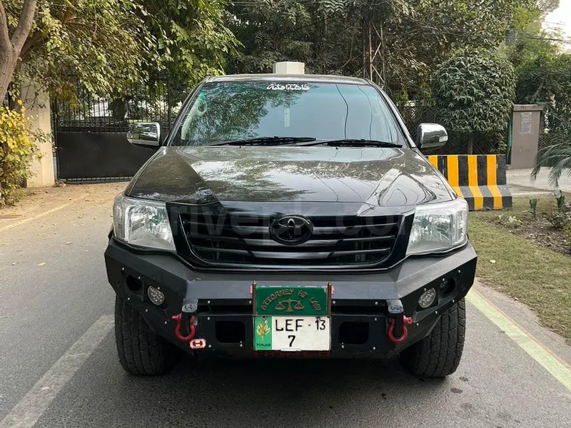 Toyota Hilux 2013