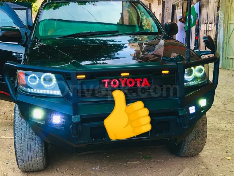Toyota Hilux 2011