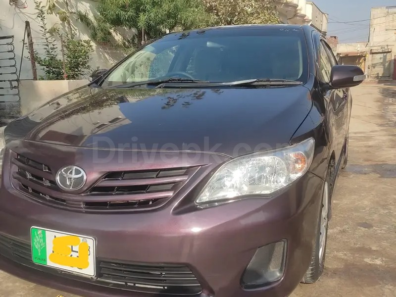 Toyota Corolla GLI 2013
