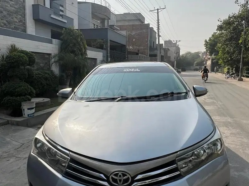 Toyota Corolla GLI 2015