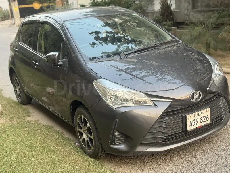 Toyota Vitz 2018