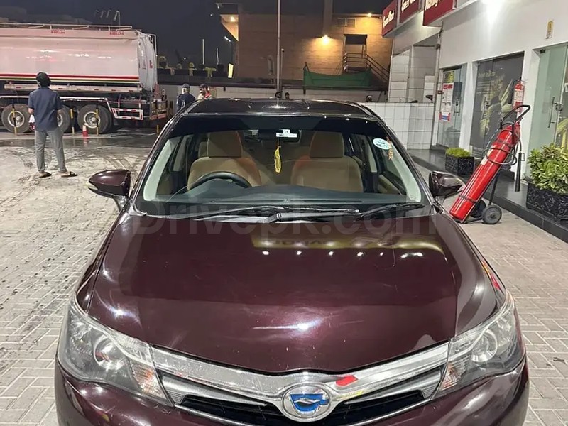 Toyota Corolla Axio 2013