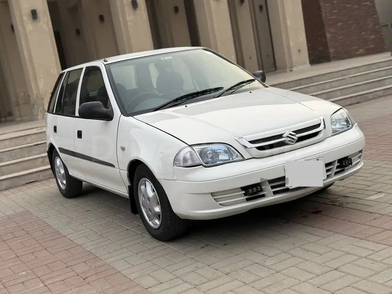Suzuki Cultus 2015
