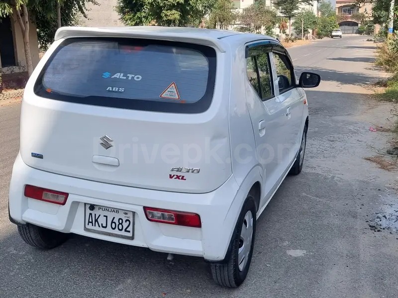 Suzuki Alto 2022