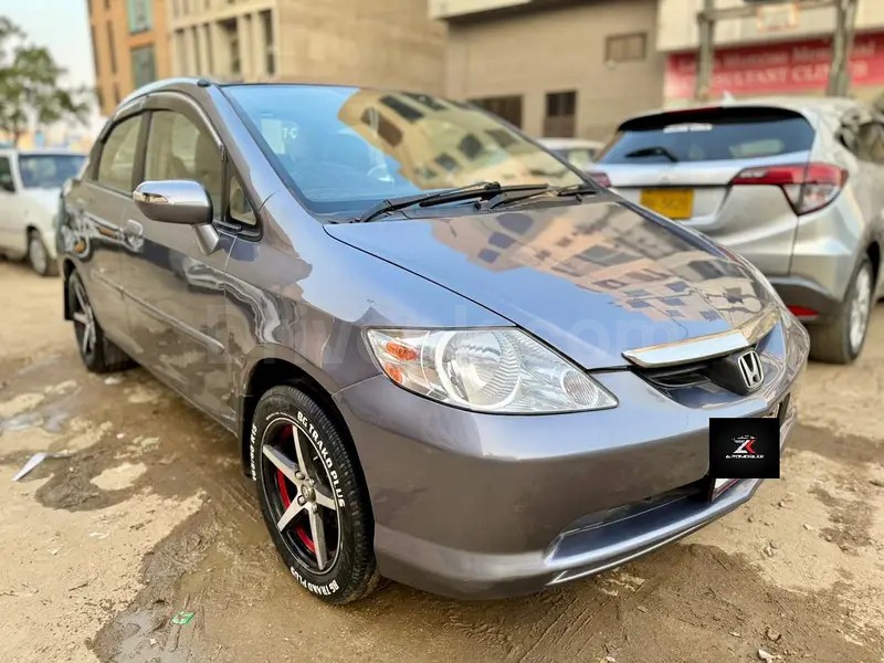 Honda City Vario 2004