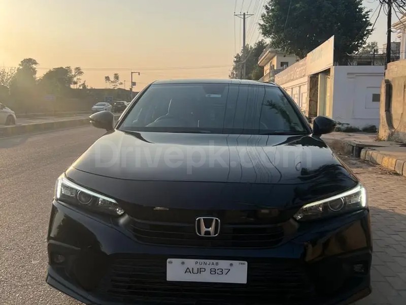 Honda Civic Oriel 2025