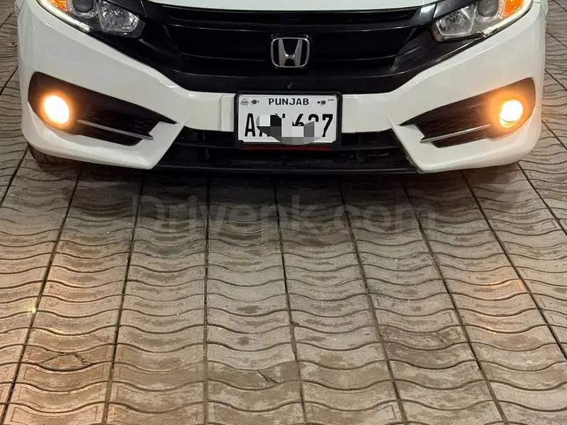 Honda Civic Oriel 2016